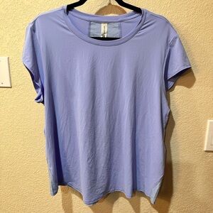 All in motion, Light purple workout shirt, size XXL
